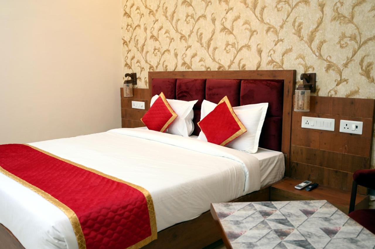 Hotel Singla Residency Kangra Bagian luar foto